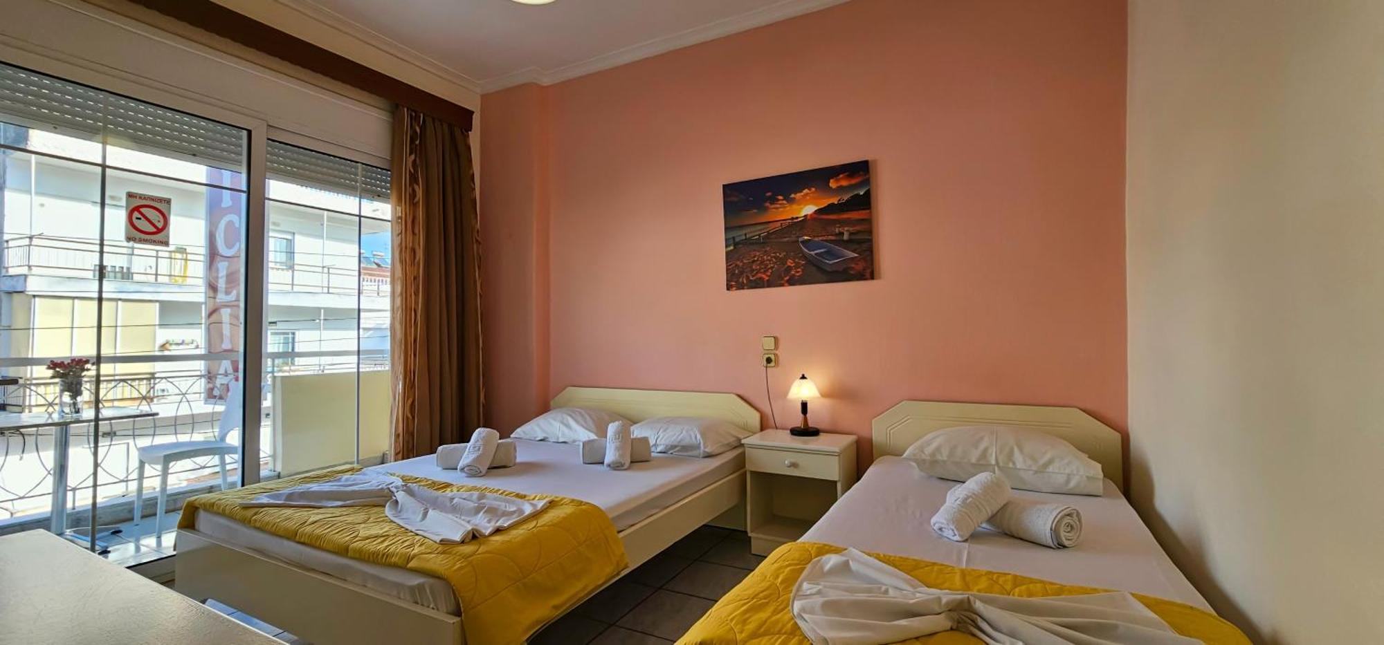Chariclia Hotel Paralía Eksteriør billede