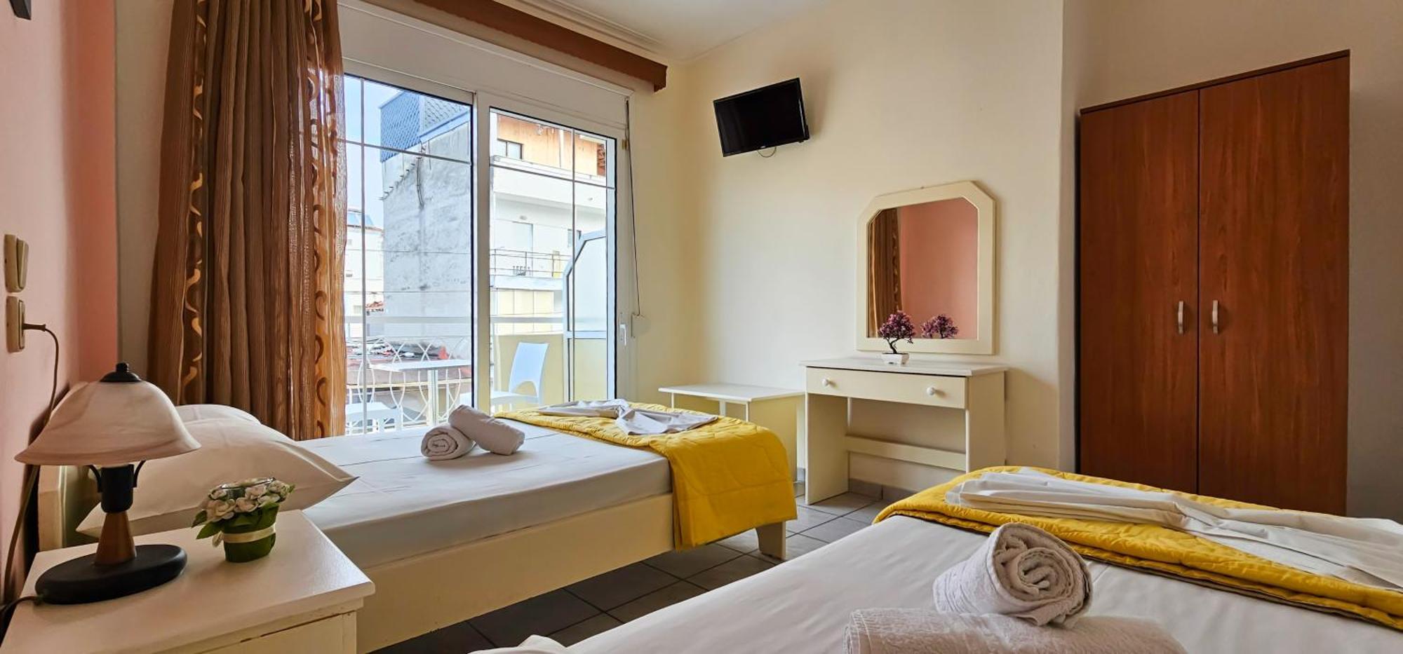 Chariclia Hotel Paralía Eksteriør billede